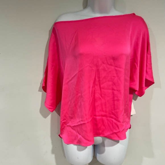 Milly Silk pink luxurious top🔥 - Picture 3 of 12